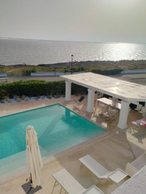 Villa intramare - Piscina privata